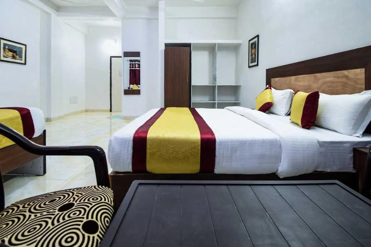 Collection O Vallabh Villas Udaipur